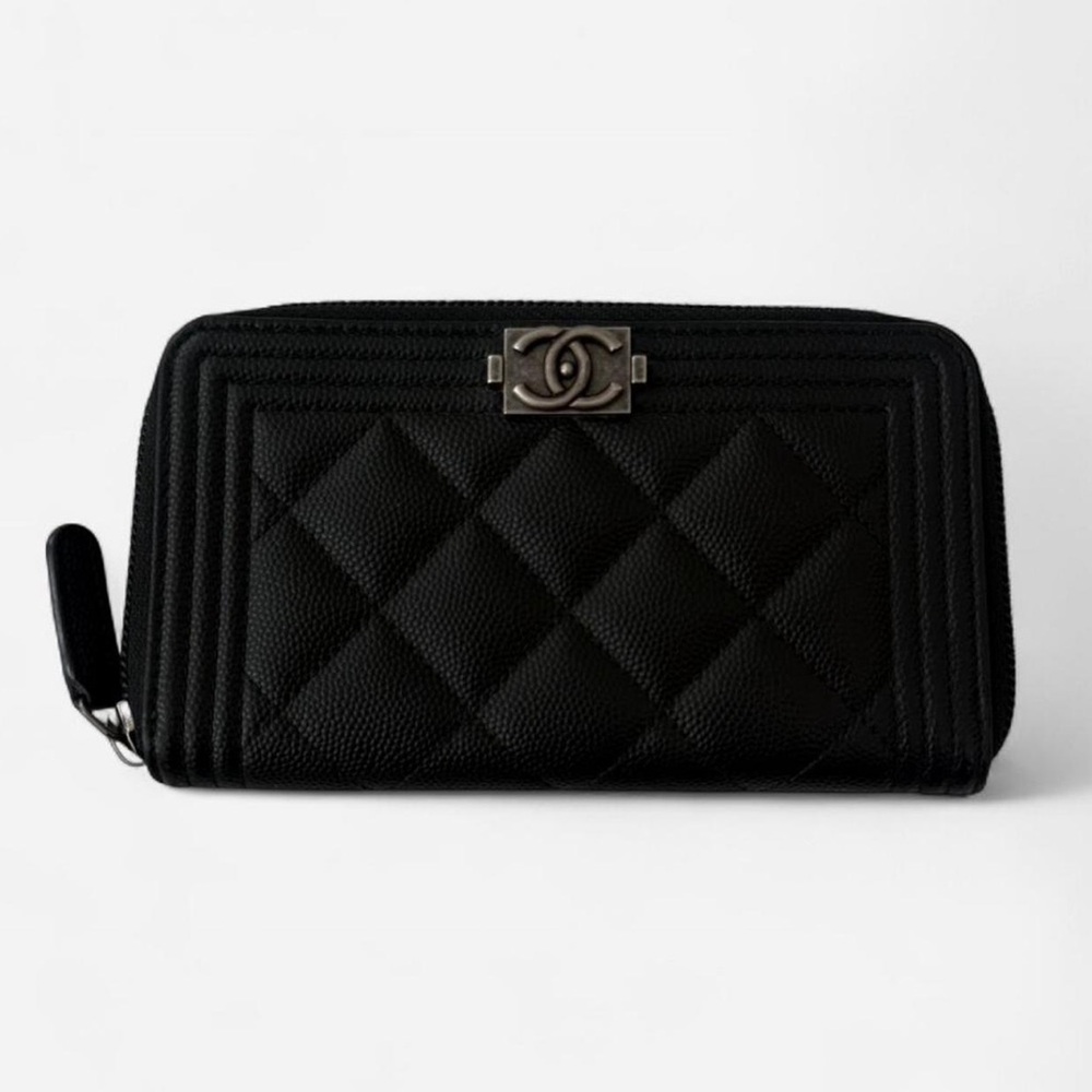 Chanel Black Caviar Small Boy Zippy Wallet